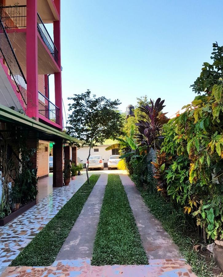 Apart Hotel Las Guayabas Puerto Iguazú Eksteriør billede